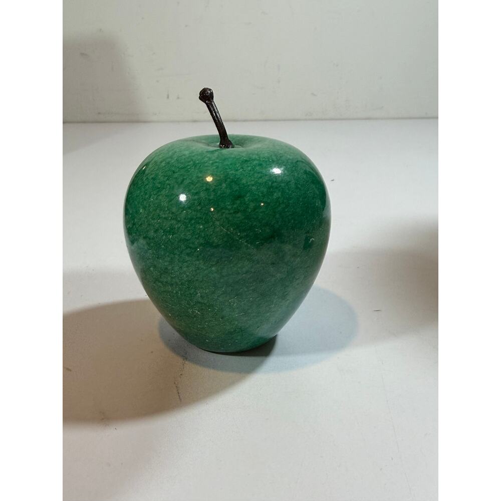 Vintage 3” Marble Green Apple With Stem/ Paper weight - Picture 4 of 4